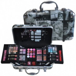 Mallette de Maquillage - Fashion Victim - 62 Pcs